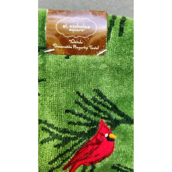 St Nicholas Square Fingertip Guest Towels Cardinal Tartan Design Deck The Halls - Picture 5 of 9